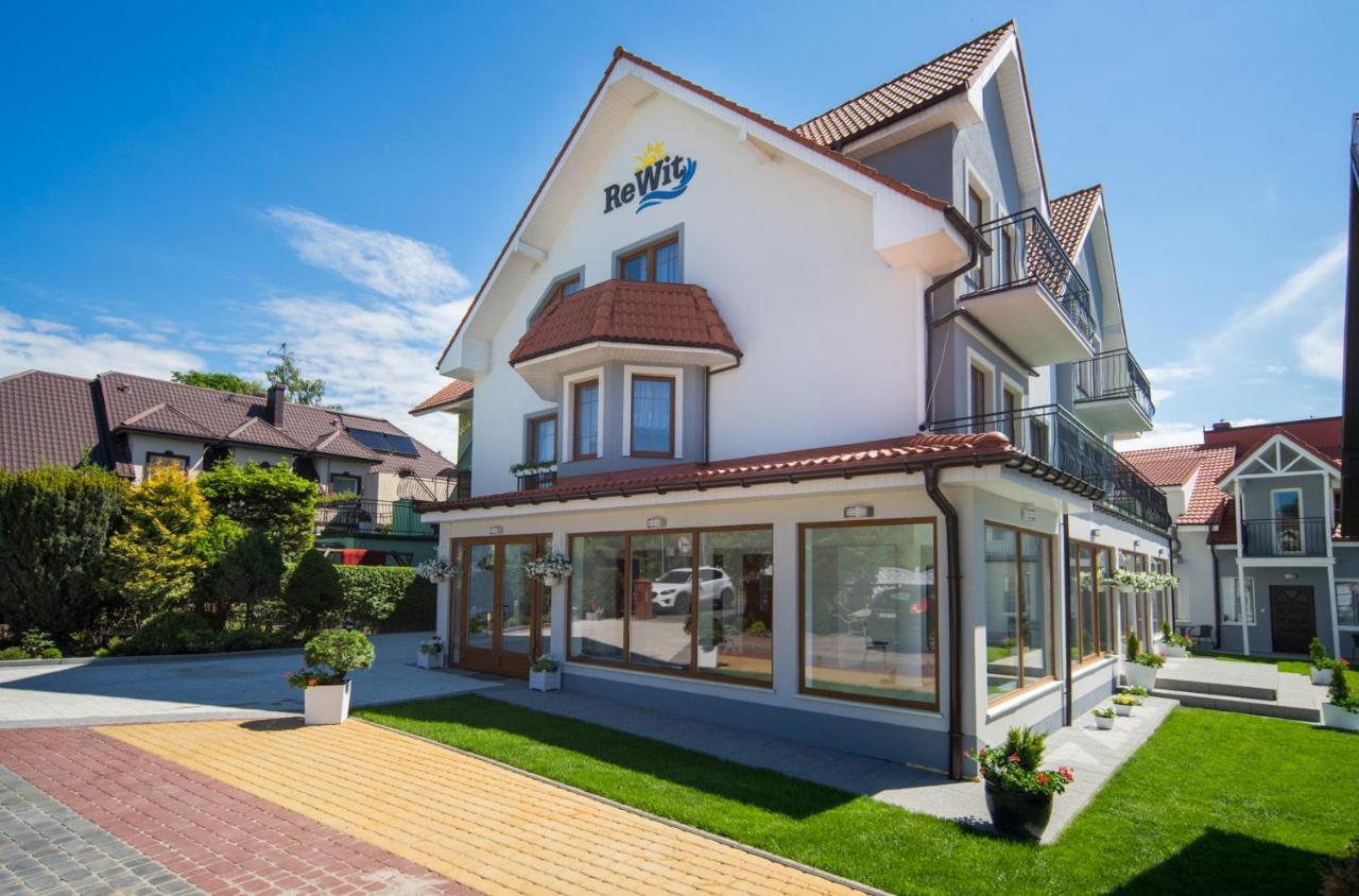 Privatunterkunft Rewit Z Podgrzewanym Basenem